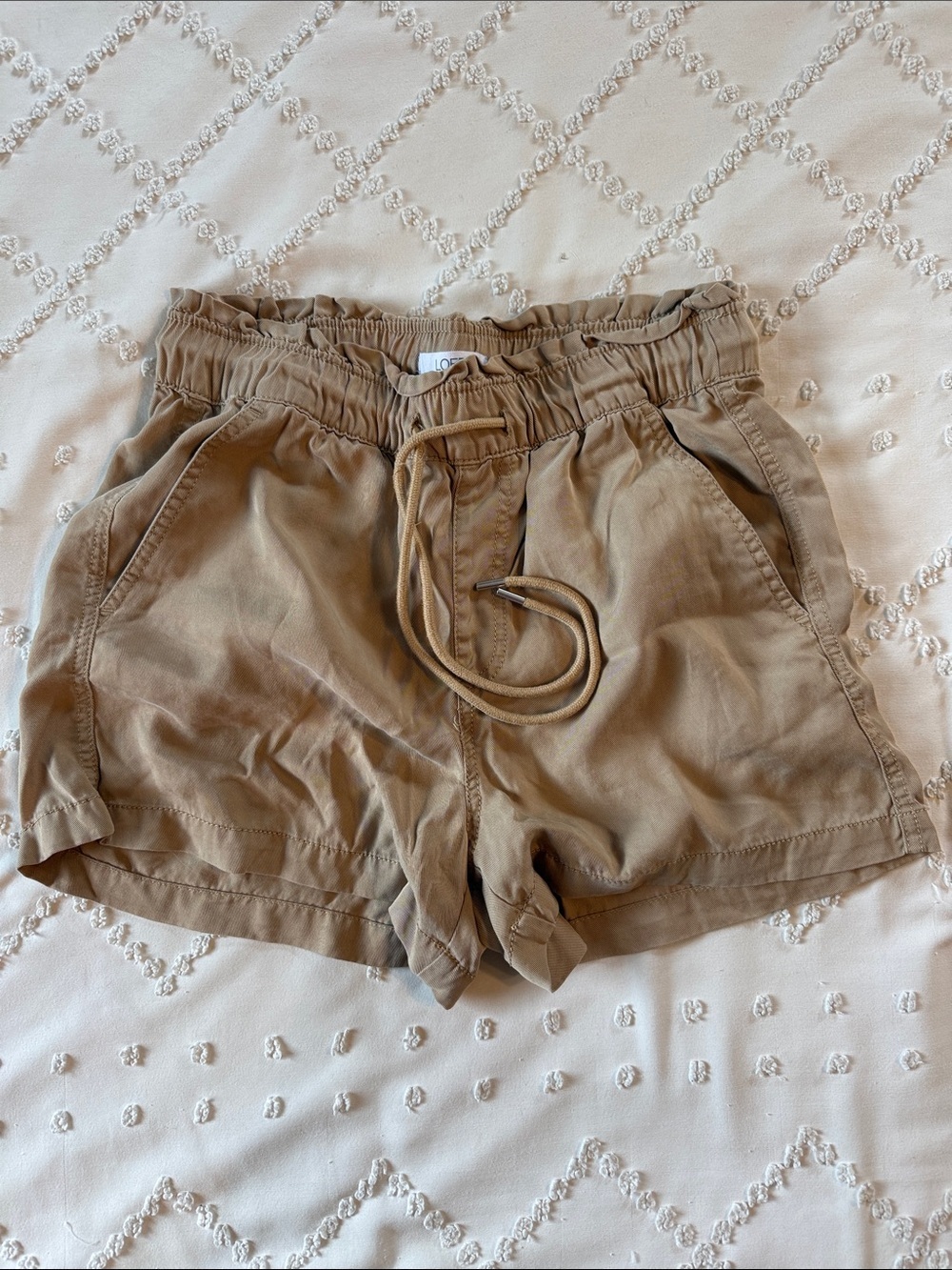 Loft Women's Tan Drawstring Flowy Lightweight Shorts Size Small